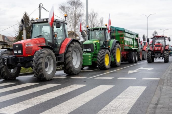 Вранці 20 квітня польські фермери припинили блокування вантажівок перед пунктами пропуску «Шегині-Медика» та «Краківець-Корчова».
